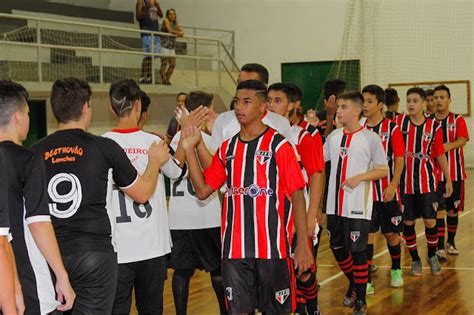 Futsal M O Cheia Metropolitano Jundia Goleia Na Estreia Do Sub