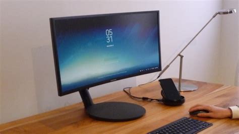 Samsung Announces Dex Dock For New Galaxy S8 And S8 Smartphones Computerworld