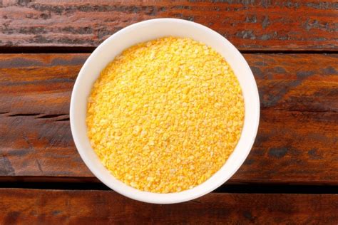 Cornmeal Vs Corn Grits What S The Difference