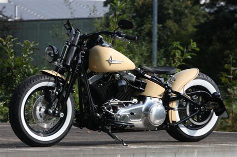 Late Style Springer Fork Harley Davidson Softail