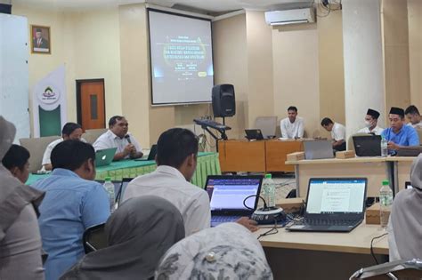 PERKUAT KOORDINASI RUMAH JURNAL IAIN MADURA GELAR RAPAT KERJA FGD