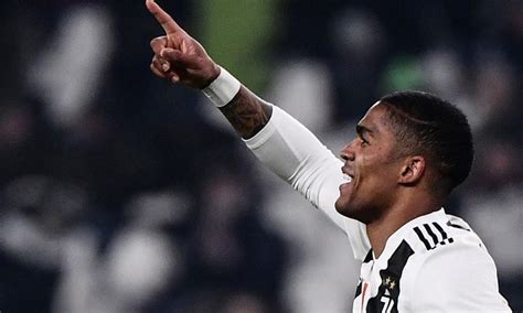 Juve Atletico Allegri Prepara Il Piano Douglas Costa Ilbianconero