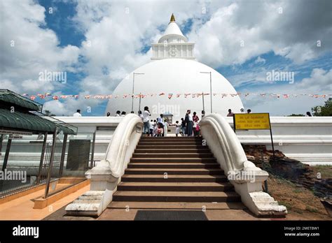 Kataragama Kirivihara Province Of Uva Sri Lanka Stock Photo Alamy