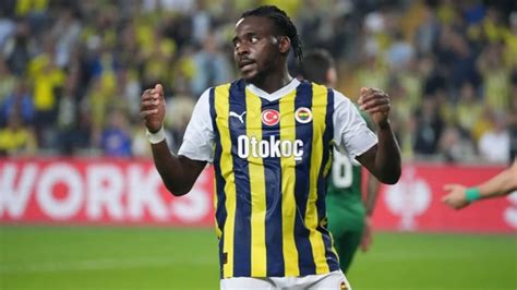 Profil fotoğrafını değişmesi olay oldu Osayi Samuel den taraftara jet