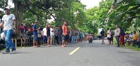 Warga Sulamadaha Gelar Aksi Protes Pemkot Ternate Diminta Revisi