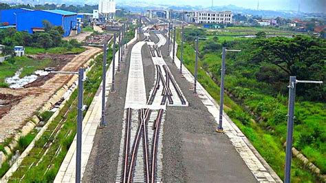 Set Wesel Berhasil Terpasang Di Stasiun Tegalluar Kereta Cepat