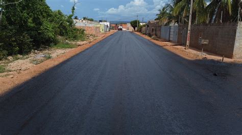 Prefeitura Inicia Aplica O De Asfalto No Primeiro Trecho Da Rua