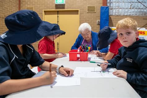 Vichealth On Twitter We Love These Snaps Of The Storywalk Program