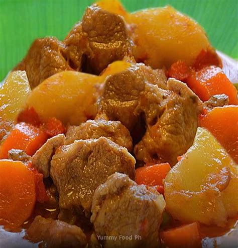 Pork Caldereta Recipe – Kalderetang Baboy - Yummy Food Ph