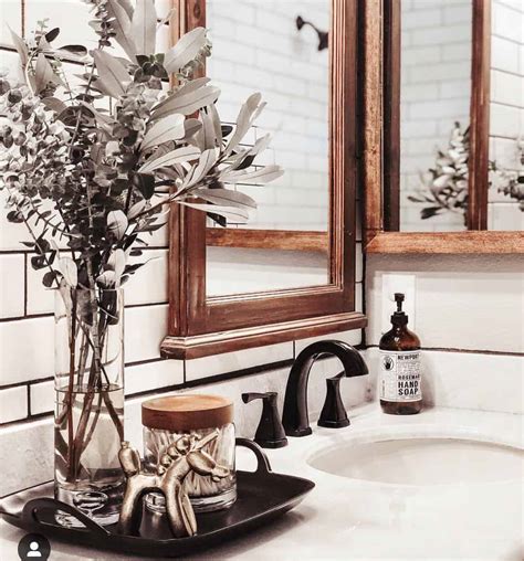 27 Sophisticated and Modern Rustic Bathroom Ideas