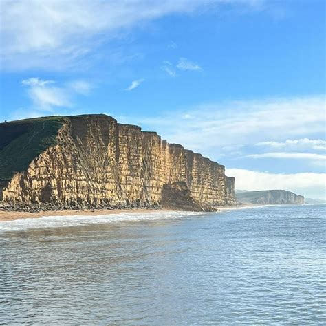 Dramatic Photos Show Tumbling Rocks That Sounded Like Thunder On West Bay Beach Dorset Live