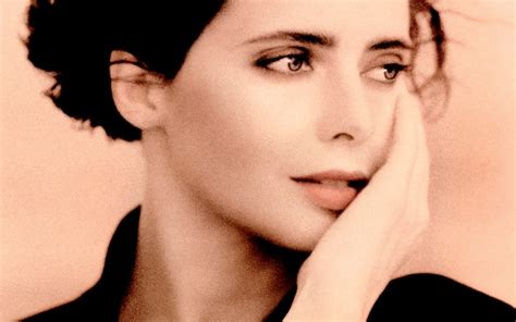 No Te Vas A Creer C Mo Se Ve Isabella Rossellini A Los Y Lo Que Dijo