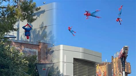 Photos Video Full Spider Man Stunt Show With Stuntronic Robot At