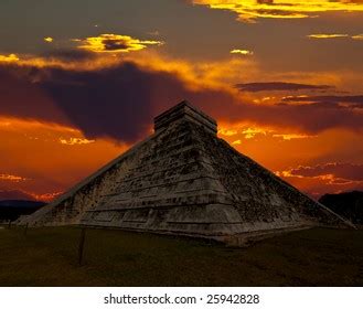 Temples Chichen Itza Temple Mexico One Stock Photo 25942828 | Shutterstock