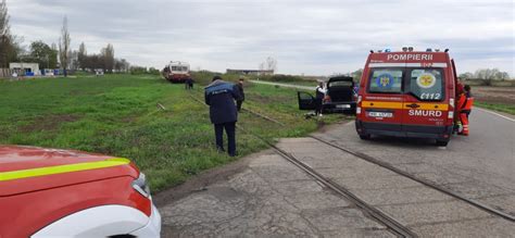 Masina Lovita De Tren Langa Timisoara Dupa Ce Soferita De 19 Ani S A