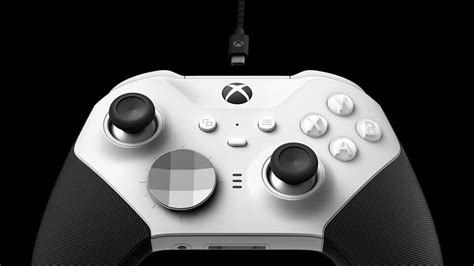 La Nouvelle Manette Xbox Elite Series Blanche Est Dispo En Promo