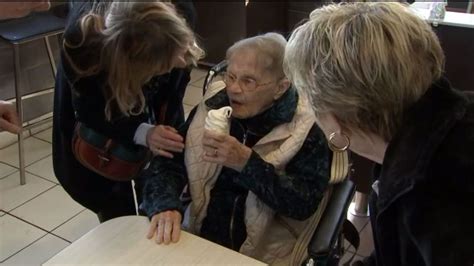 Woman Celebrates 100th Birthday At Mcdonalds Fox 5 New York