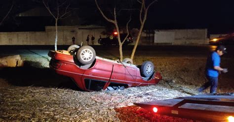 Vuelca En Perif Rico De M Rida Y Termina Sin Auto La Verdad Noticias