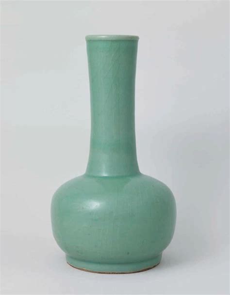 Large Longquan Celadon Mallet Vase Southern Song Dynasty 1127 1279