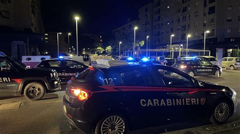 Tor Bella Monaca Arrestati Dai Carabinieri Tre Tunisini Per Spaccio Di