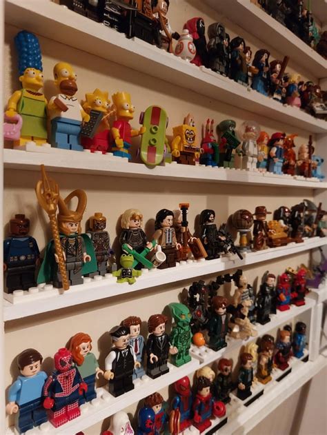 Minifigure Display Frame : r/LegoDisplay