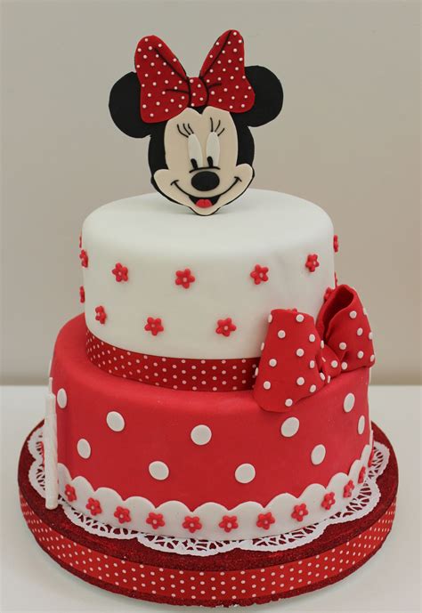 Minnie Cake By Violeta Glace Mickey And Minnie Cake Minnie Mouse