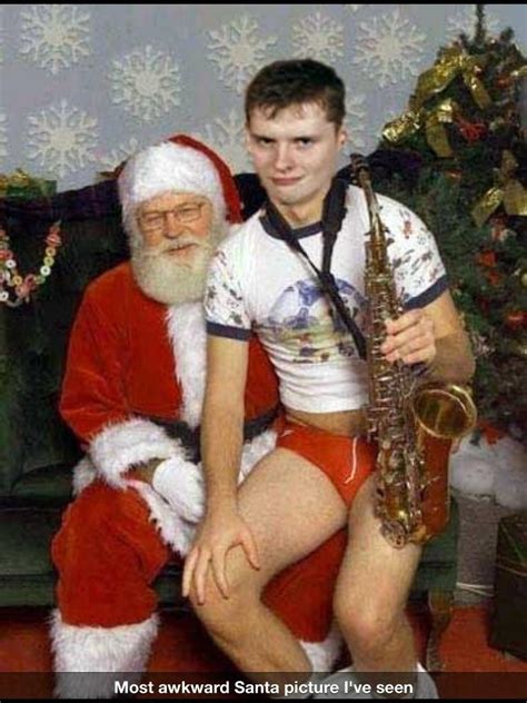 Awkward Family Christmas Photos with Santa - Just Amorous