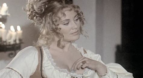 Grindhouse Gothique Hammer Horror Ingrid Pitt In Countess Dracula 1971