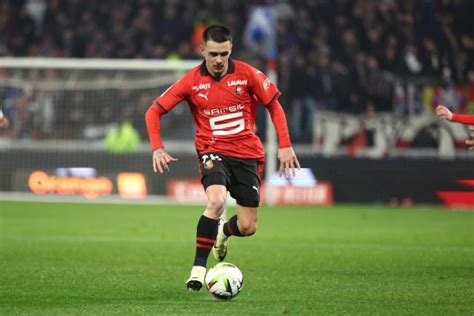 Transferts L AS Rome proche d un accord avec Rennes pour Enzo Le Fée