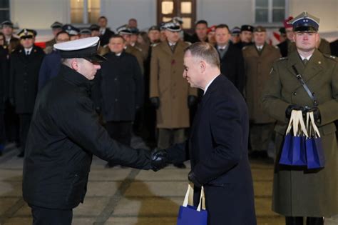 Warszawa apel z okazji Dnia Podchorążego oraz 192 rocznicy wybuchu