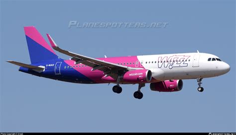 G WUKD Wizz Air UK Airbus A320 232 WL Photo By ErezS ID 1067635