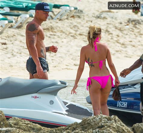 Olivia Buckland Sexy In Pink Bikini With Her Man On The Beach In Barbados AZNude