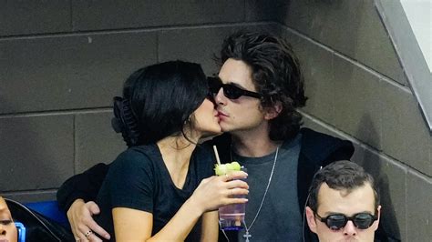 Le Fond Décran De Kylie Jenner Un Selfie Amoureux Avec Timothée