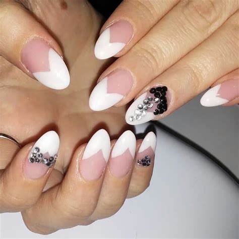 50 Amazing French Manicure Designs Cute French Nail Arts 2021