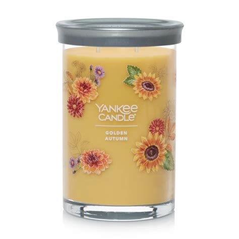 Shop These 7 Cozy Fall Candles Without Any Pumpkin Spice | Us Weekly