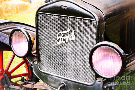 Red Spokes Model T Photograph By Colleen Kammerer Fine Art America