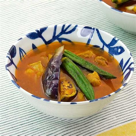 家計にやさしい節約レシピ♪ 夏野菜とチキンのスープカレーのレシピ動画・作り方 Delish Kitchen