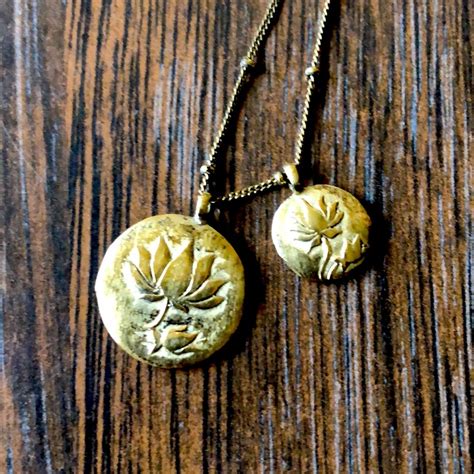 Lotus Flower Gold Necklace Gem