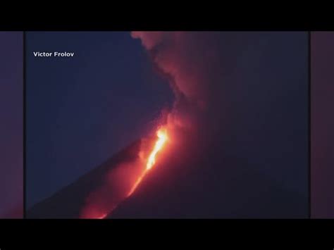 One Of Eurasia S Tallest Volcanoes Erupts Youtube