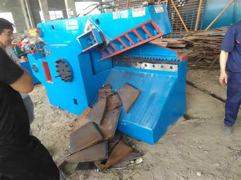 Waste Scrap Sheet Shearing Machine Alligator Scrap Metal Cutting