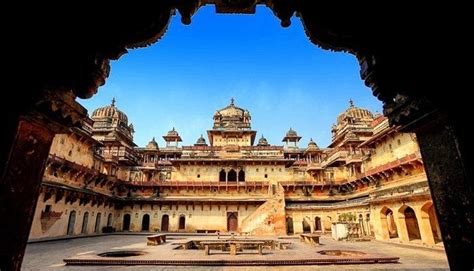 Orchha temple | orchha monuments | Wild Voyager