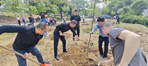 市自然资源局赴铁铺镇八角村开展义务植树及“送图下乡”活动 践行生态文明理念 长者服务区 潮州市人民政府