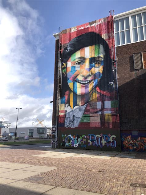 Anne Frank Portrait Let Me Be Myself By Eduardo Kobra Scrolller