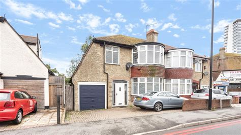 3 Bedroom Property For Sale In Hook Rise North Surbiton 450 000