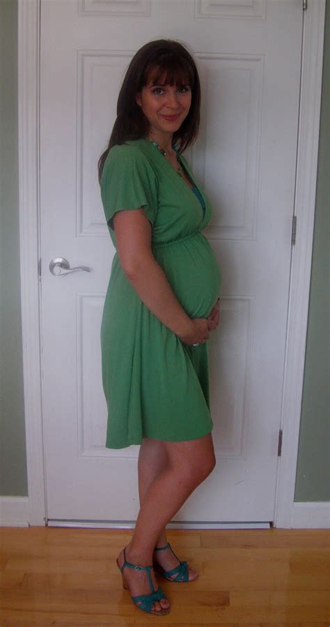 16 Weeks Pregnant The Maternity Gallery
