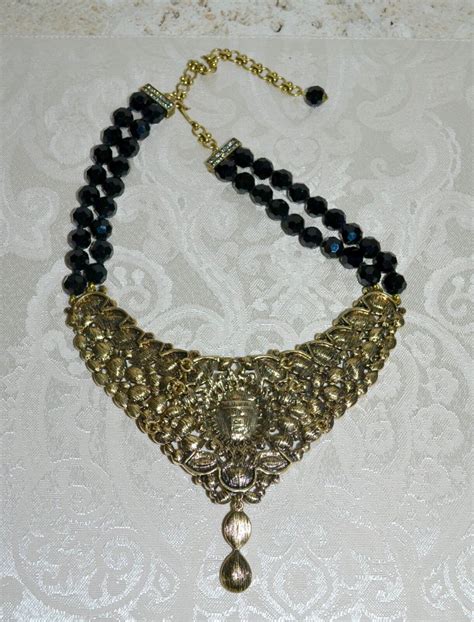 NU 300 HEIDI DAUS Worth Waiting For Crystal Drop Statement Necklace