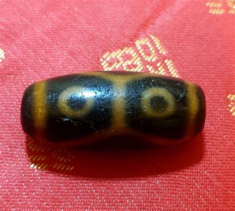 Tibetan Dragon Eyes Dzi Bead Mm X Mm Hobbies Toys