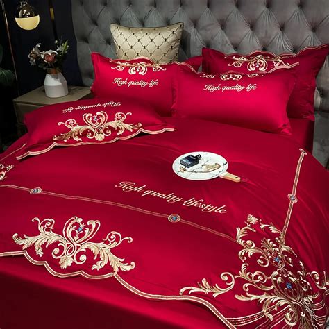 Luxury White Retro European Palace Style Egyptian Cotton Bedding Set