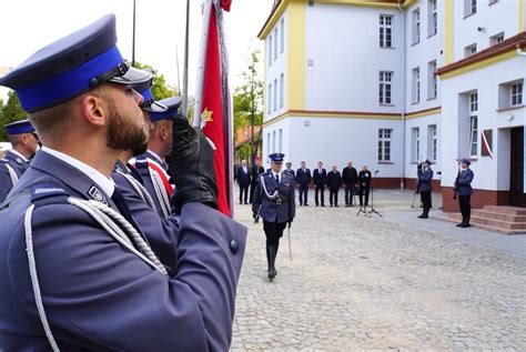 Olsztyn Policjant Marek Cekała zginął na służbie Odsłonięto tablicę