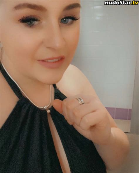 Curvy Abbii Nude OnlyFans Photo 28 Nudostar TV